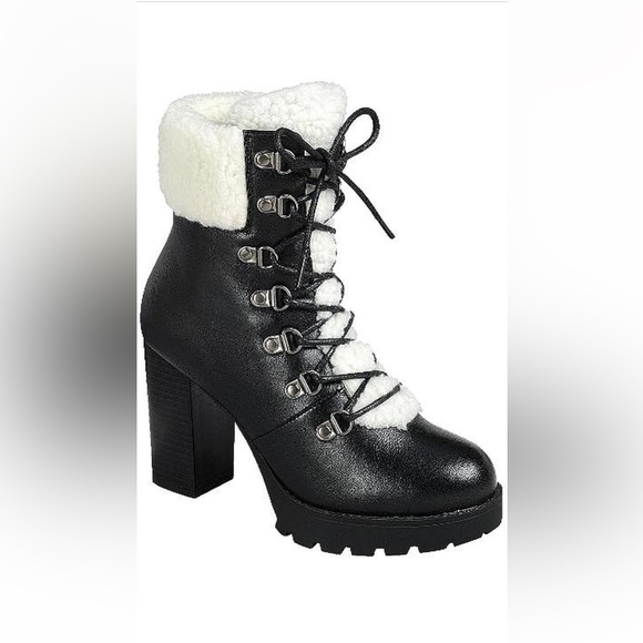 Forever Shoes - Faux Fur/ Leather Chunk Heel Combat Boots